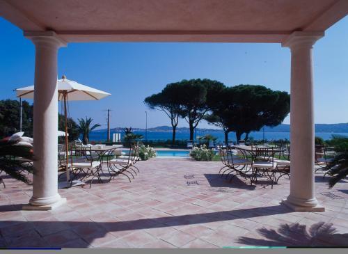 Hotel Villa Les Rosiers Grimaud Exterior foto