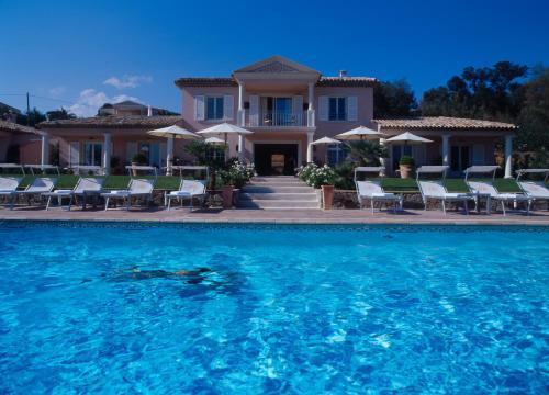 Hotel Villa Les Rosiers Grimaud Exterior foto