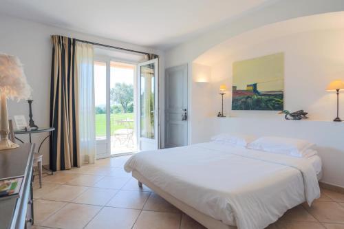 Hotel Villa Les Rosiers Grimaud Exterior foto